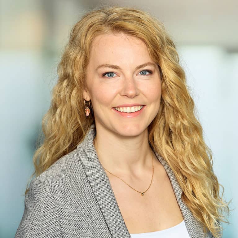Julia Pötzlberger EY Law Rechtsanwaltsanwärterin Immobilien Real Estate Austria Immobilienrecht Transaktionen