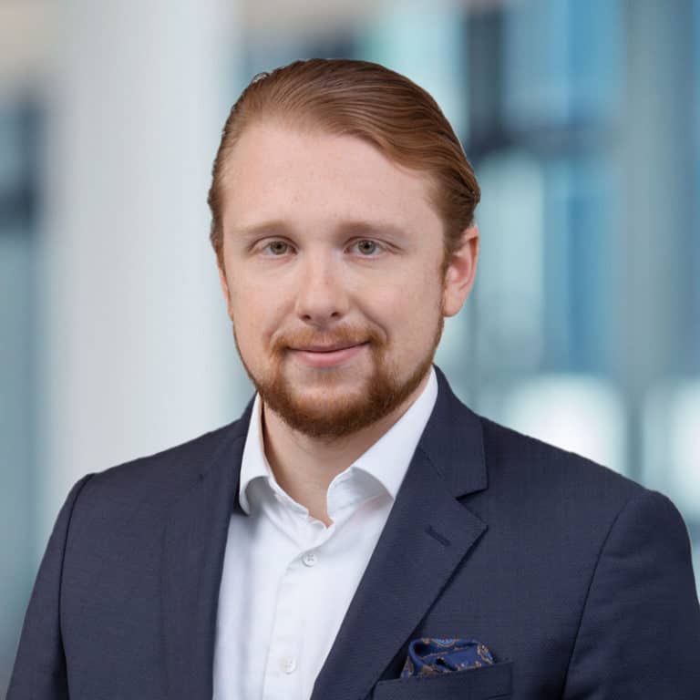 EY Law Associate - Franz Hufnagl, Corporate, Finance, Competition Law