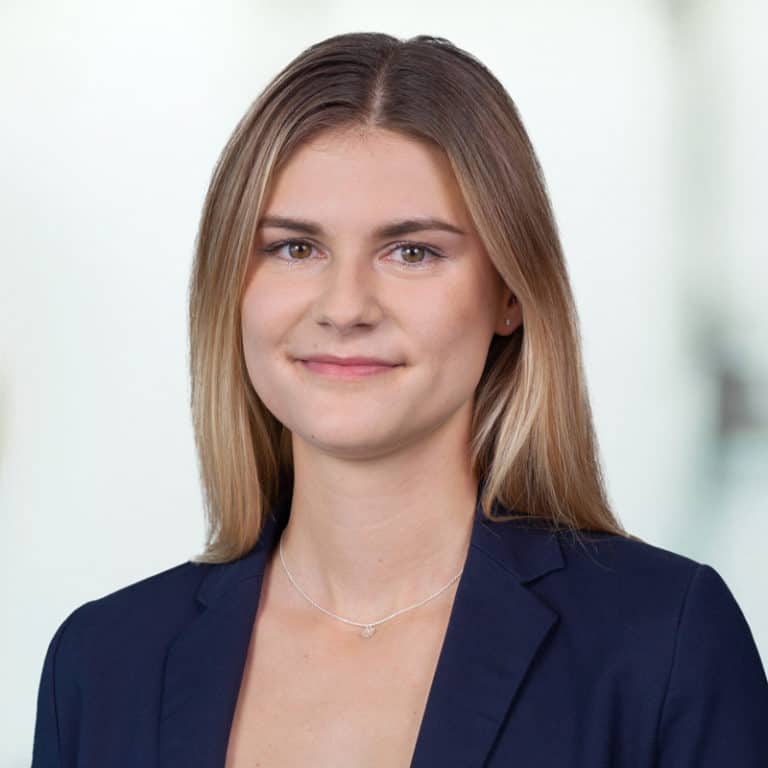 EY_Law_Brezikova_Natalia_real-estate-Transactions-austria-associate