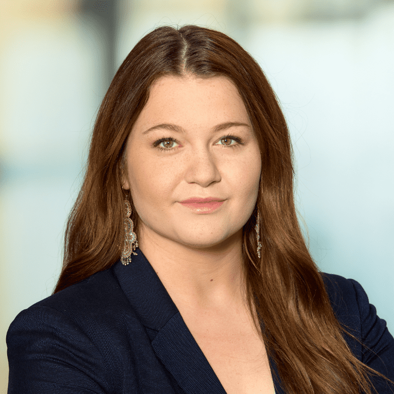 lena ecker ey law vergaberecht student rechtsanwalt öffentliches