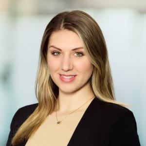 EY Law Rechtsanwaltskanzlei Arbeitsrecht Associate Isabella Goeschl