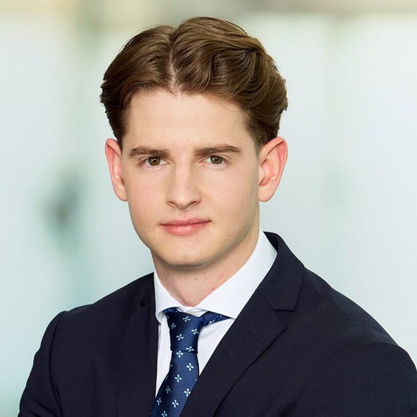Lukas Kirchmair EY Law Student