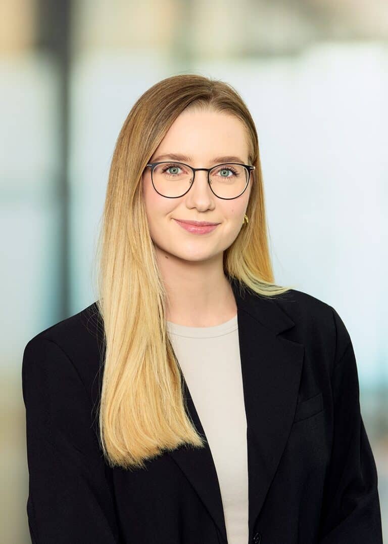 Niepötter Sophie, Associate EY Law Transaktion M&A