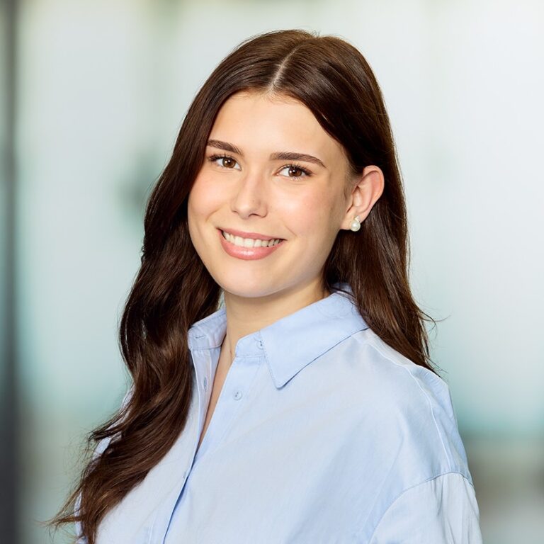 EY Law M&A Transactions Legal Student Trainee Mattea Stecher