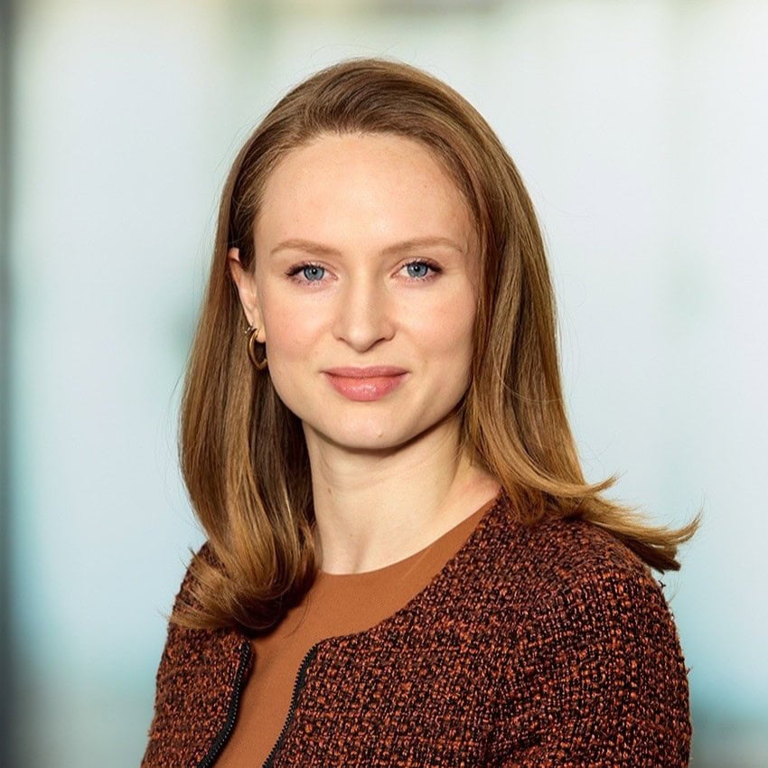 Porträtfoto von Julia Kienast